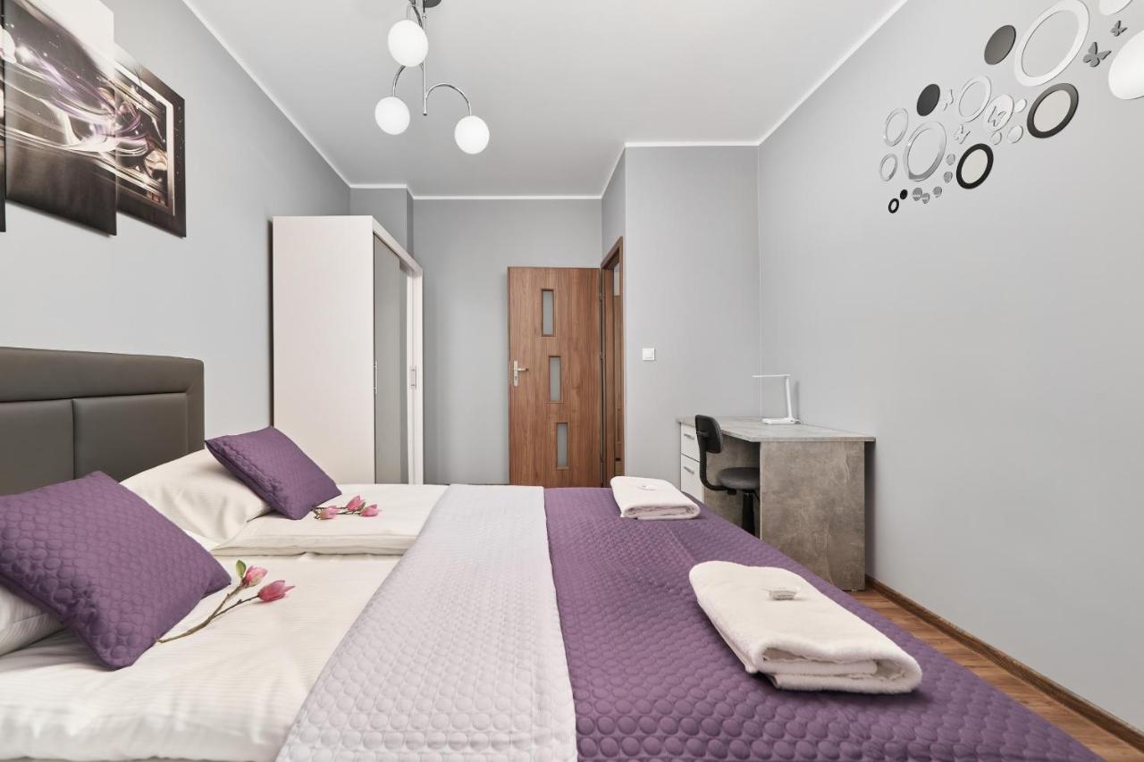 Apartments Wroclaw Jana Pawla II With Free Parking Wroclaw By Noclegi Renters Exterior photo